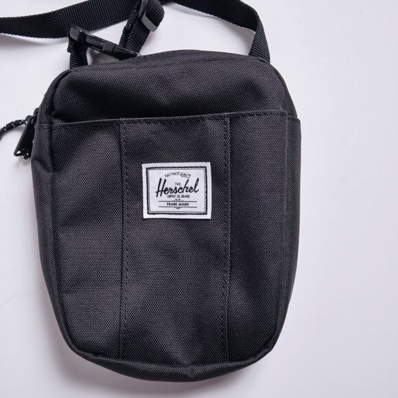Hershel Small Pouch - Black - Picture 5 of 6